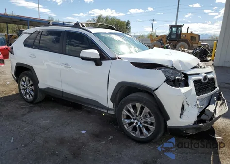 2020 Toyota Rav4 Xle Premium z USA, uszkodzony, nr VIN 2T3C1RFV9LW079363